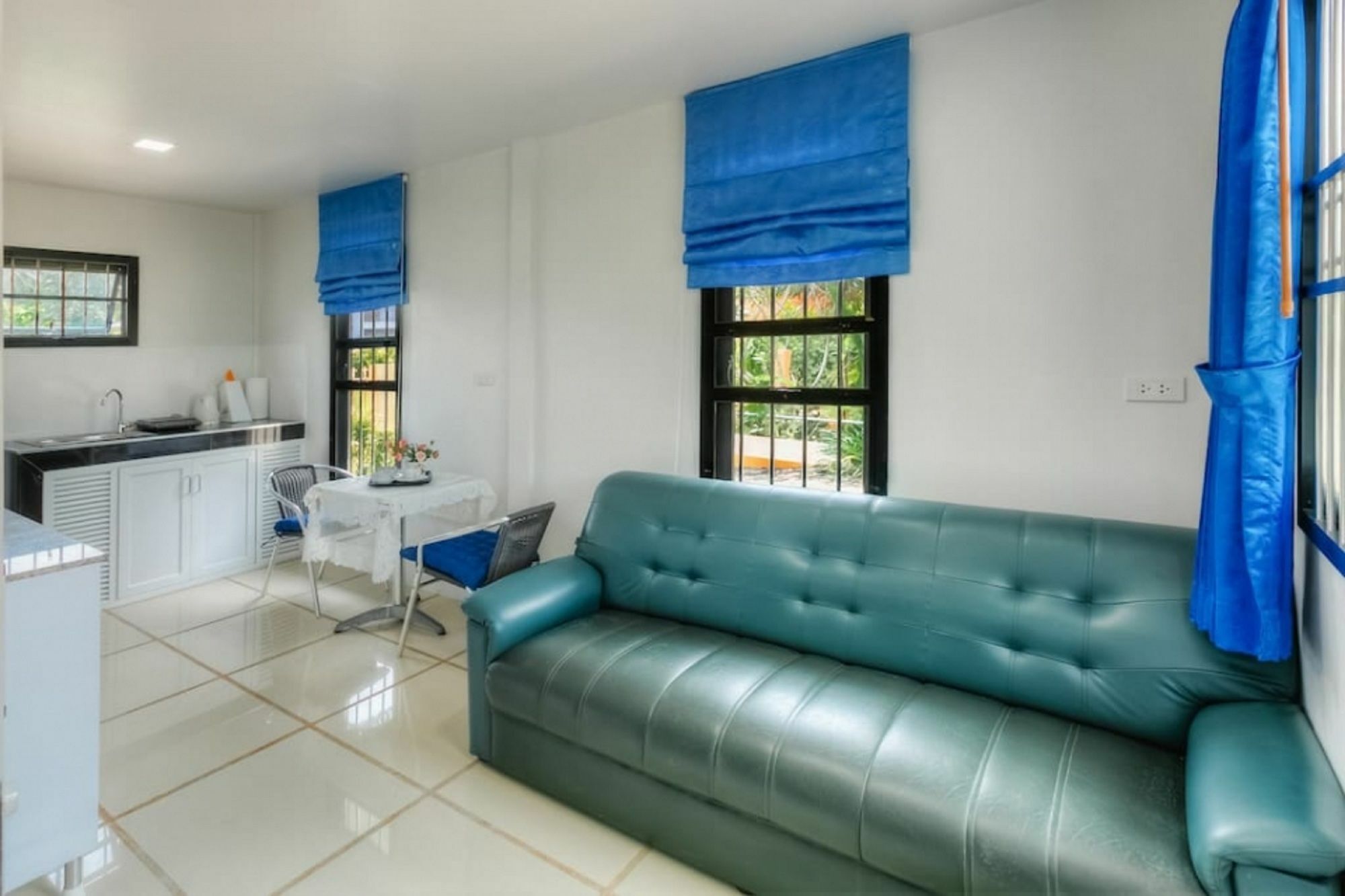 Aquatoria Phuket Bangtao Villa หาดสุรินทร์ ภายนอก รูปภาพ